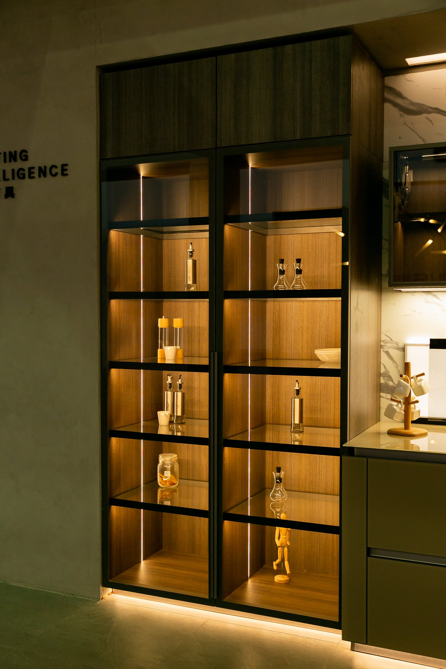 L&S Torcello Frame Glass with LED Lights - Euro Plus Asia