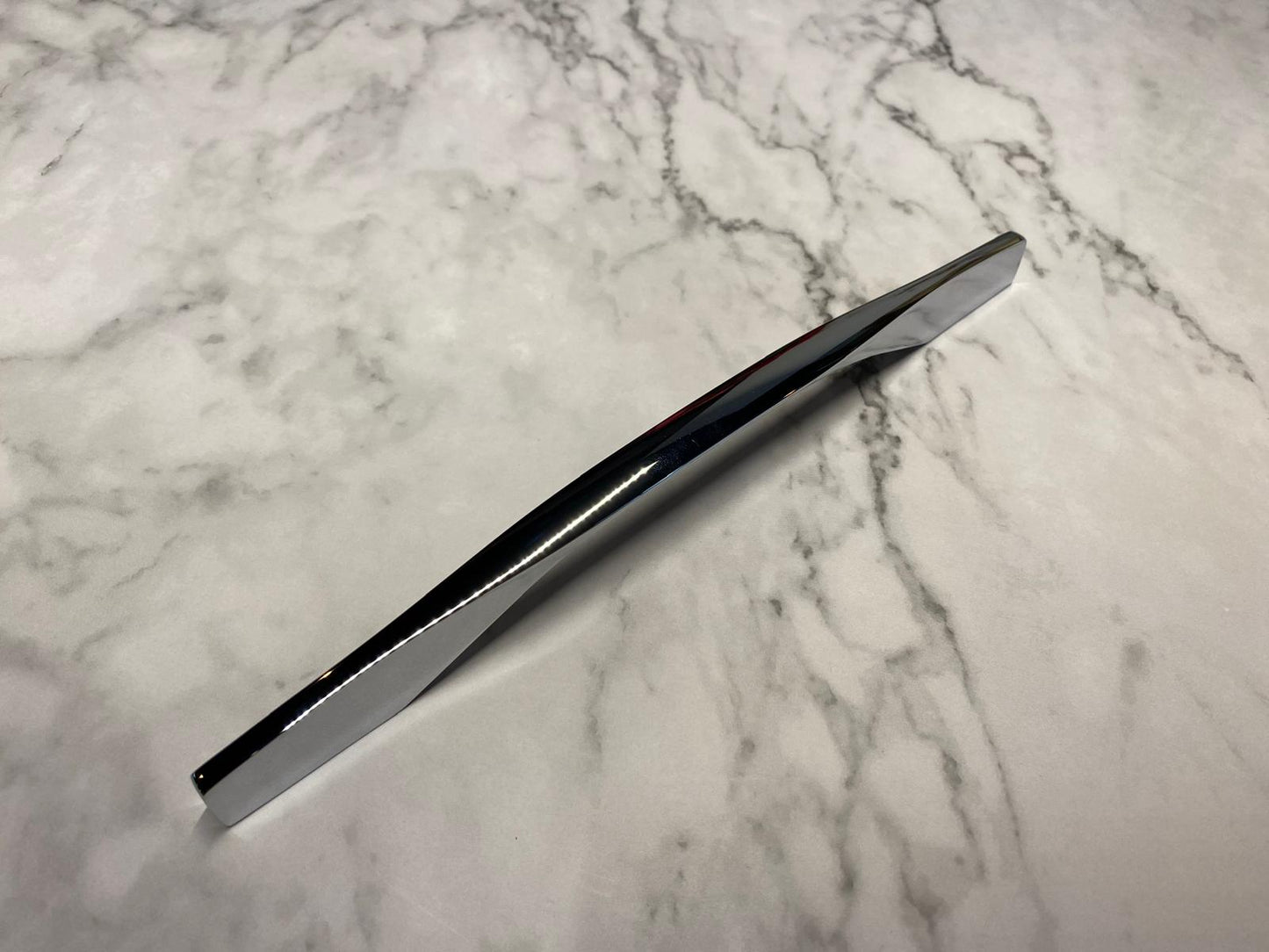 POLTTON DE617-224-CP Handle